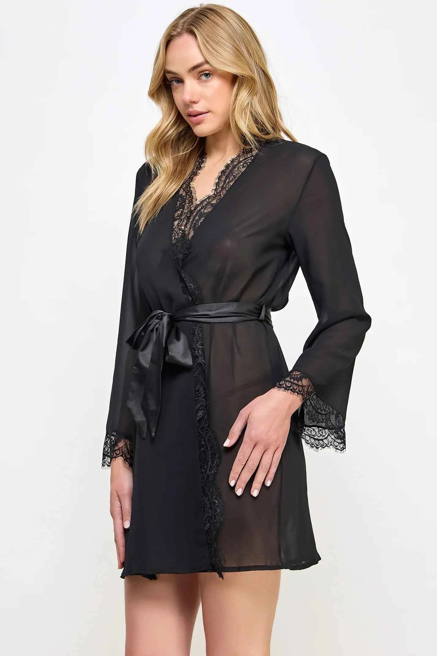 BeWicked ® Bata de Encaje Transparente Mod.2493